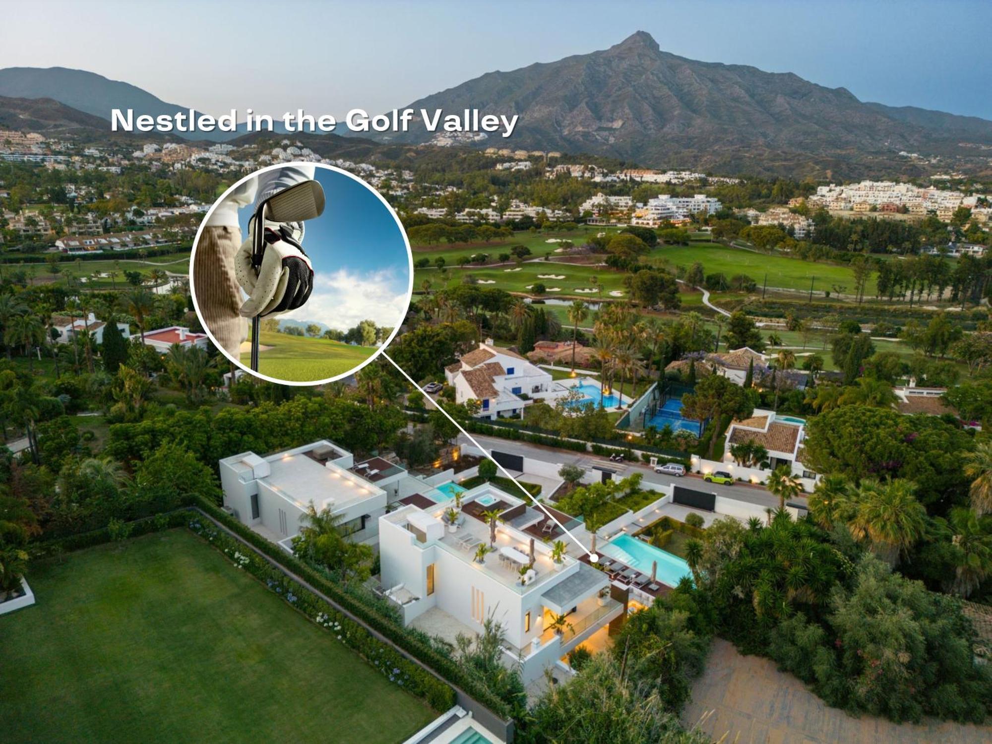 Villaer Vacation I Almost Heaven, New Built Villa, Rooftop Jacuzzi, Infinity Heated Pool Marbella